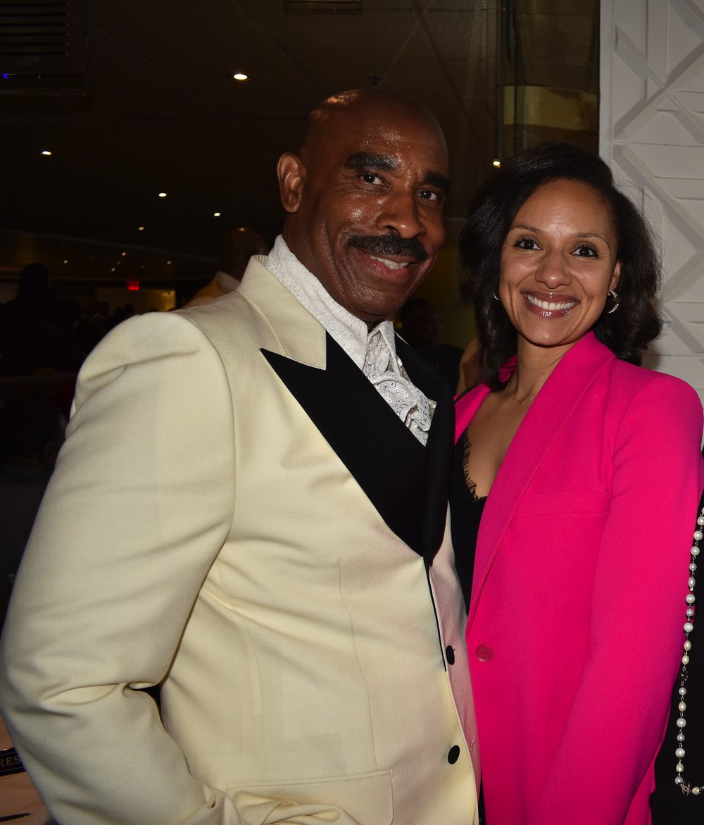 Rayford Jackson, Mary Sheffield (Mary Sheffield in pink)